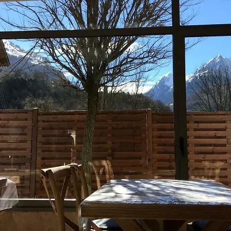 Апартаменты Tt Confort Au Coeur Des Montagnes Avec Vue Sur Les Montagnes Wifi Люс-Сен-Совёр